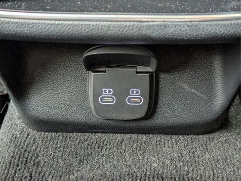 Used 2026 Genesis GV70 2.5T AWD/4WD image 13