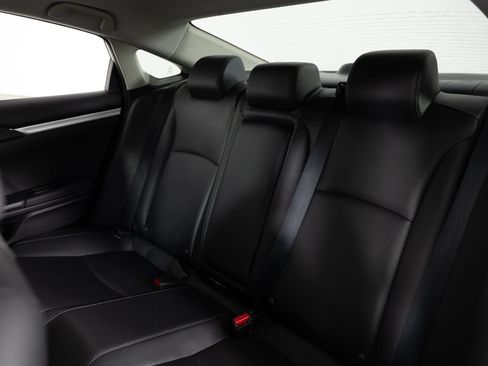 Used 2020 Honda Civic EX-L image 17