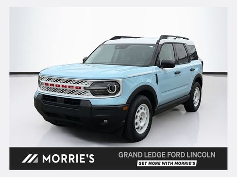Used 2025 Ford Bronco Sport Heritage w/ Convenience Package AWD/4WD image 1