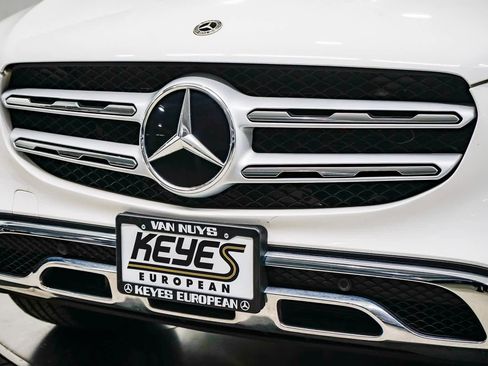 Used 2022 Mercedes-Benz GLC 300 image 8