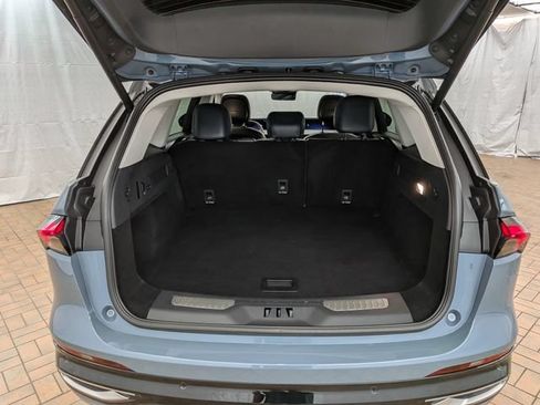 Used 2025 Lincoln Nautilus Reserve AWD/4WD image 26