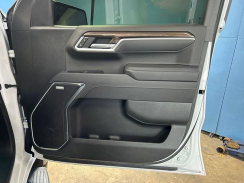 Used 2025 Chevrolet Silverado 1500 RST w/ Convenience Package II AWD/4WD image 45