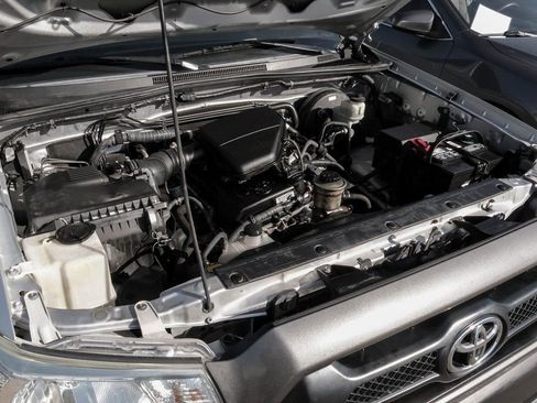 Used 2013 Toyota Tacoma 2WD Access Cab image 50