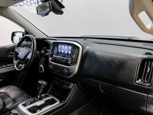 Used 2019 Chevrolet Colorado ZR2 w/ Colorado ZR2 Bison Edition AWD/4WD image 13