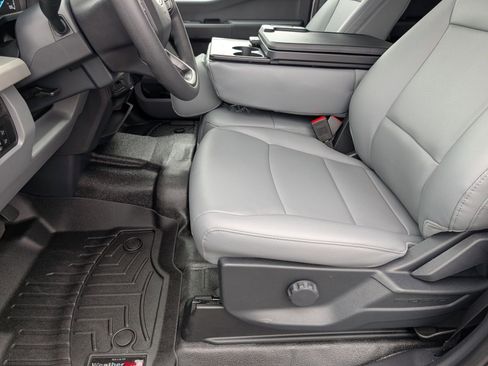 New 2026 Ford F350 XL w/ XL Chrome Package image 15