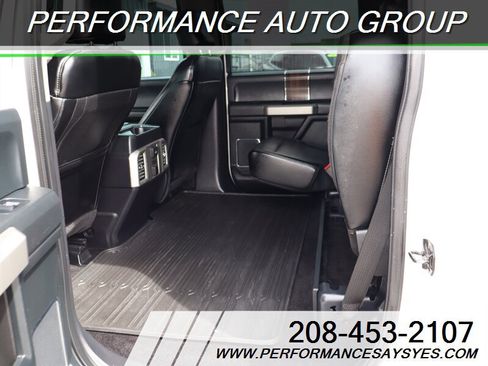 Used 2016 Ford F150 Lariat w/ Equipment Group 502A Luxury AWD/4WD image 18