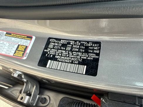 Used 2023 Hyundai Elantra SEL FWD image 27