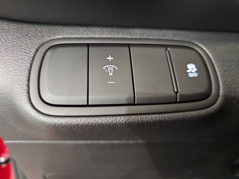 New 2026 Hyundai Venue SE FWD image 24