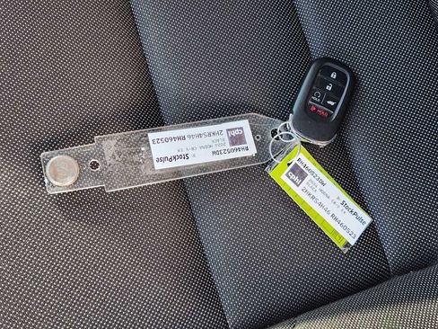 Certified 2024 Honda CR-V EX image 34