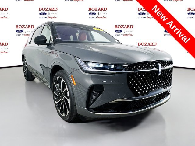 Used 2025 Lincoln Nautilus Black Label AWD/4WD image 1