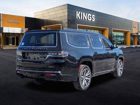 New 2024 Jeep Grand Wagoneer L Series III AWD/4WD image 4