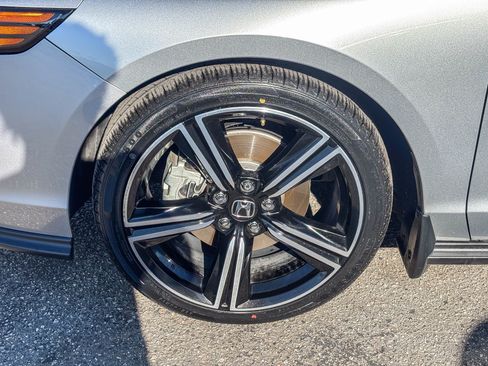 Certified 2024 Honda Accord Sport image 11