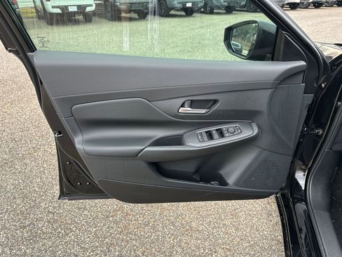 New 2026 Nissan Sentra SV w/ SV Convenience Package image 10