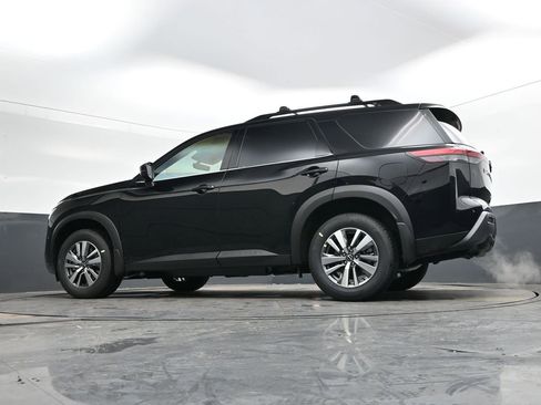 New 2026 Nissan Pathfinder SL image 42