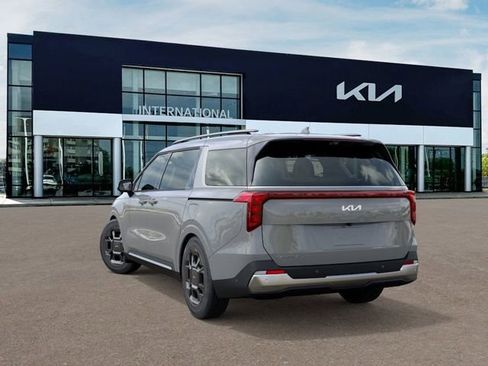 New 2026 Kia Carnival SX image 4