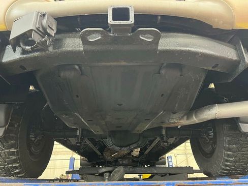 Used 2005 Ford Excursion Eddie Bauer image 62