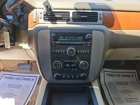 Used 2008 GMC Sierra 1500 SLT w/ SLT Preferred Package RWD image 19