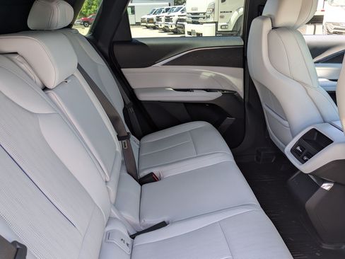 Certified 2024 Cadillac Lyriq Sport AWD/4WD image 28