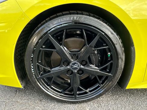 Used 2022 Chevrolet Corvette Stingray Premium Conv w/ 3LT RWD image 12