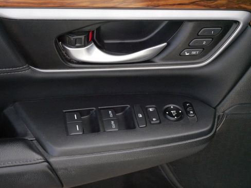 Used 2017 Honda CR-V EX-L image 18