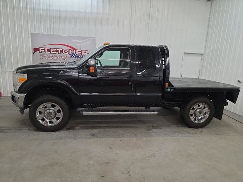 Used 2015 Ford F350 Lariat w/ Chrome Package image 9