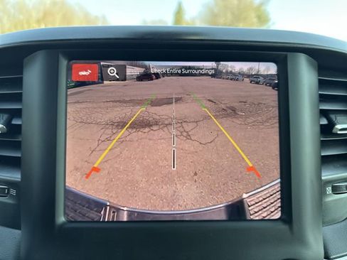 Used 2024 RAM 3500 Big Horn AWD/4WD image 24
