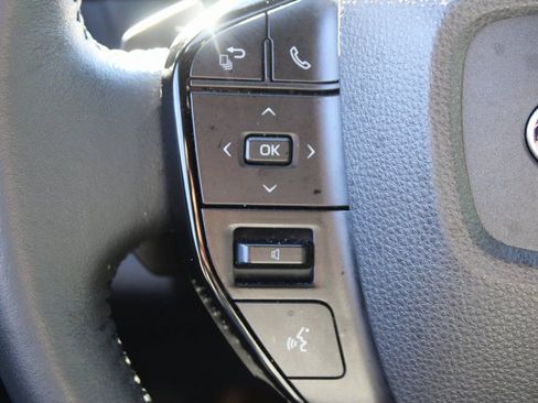 Used 2023 Subaru Solterra Touring image 14