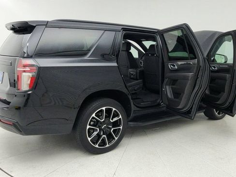 Used 2024 Chevrolet Tahoe RST w/ Luxury Package RWD image 12