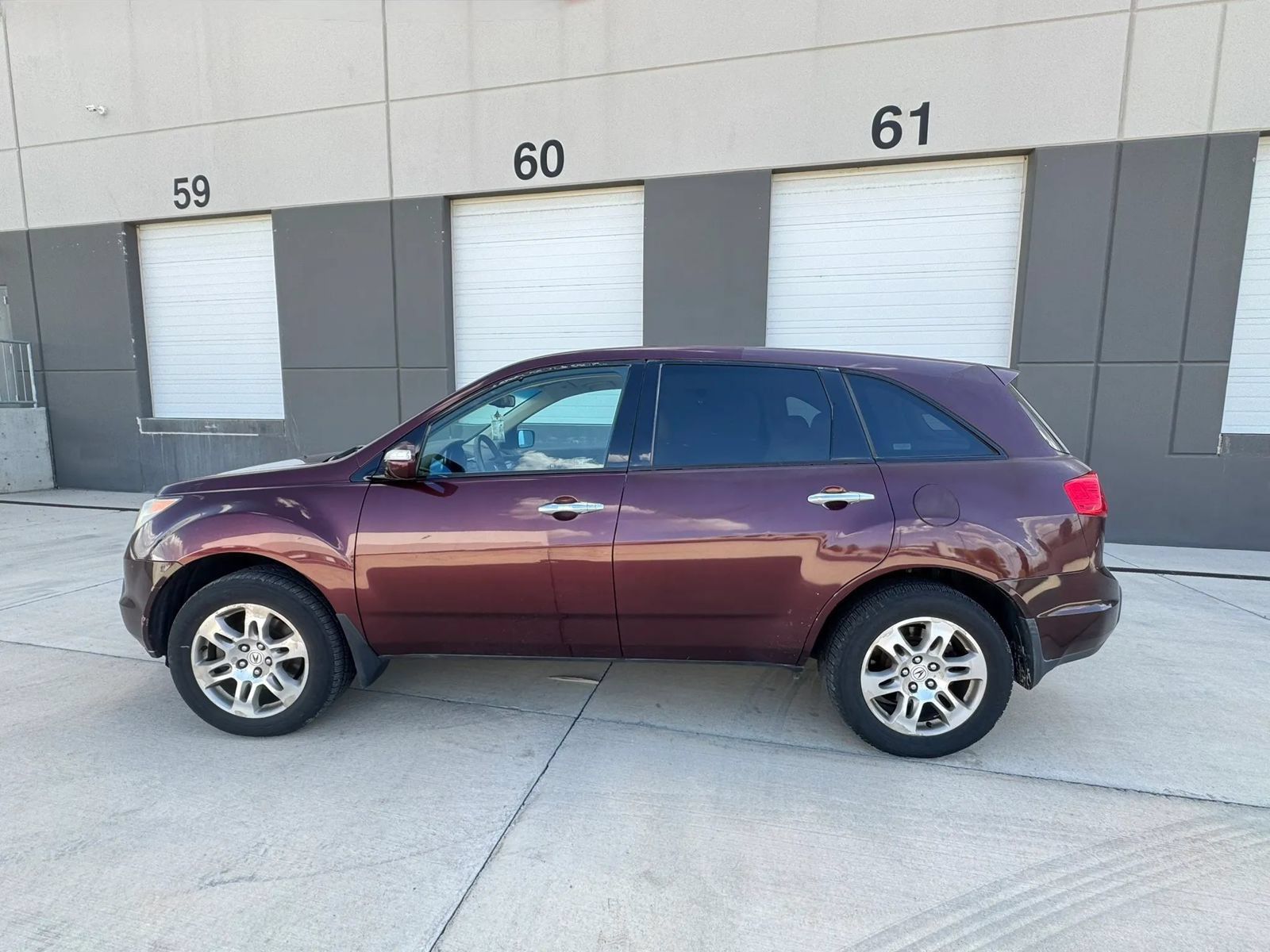 Used 2008 Acura MDX w/ Tech & Entertainment Pkg AWD/4WD image 2