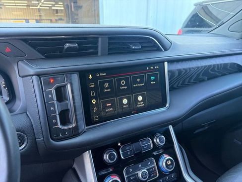 Used 2023 GMC Yukon XL Denali w/ Max Trailering Package RWD image 10