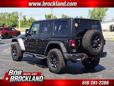 Used 2024 Jeep Wrangler Unlimited AWD/4WD image 5