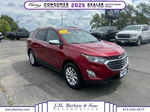 Used 2021 Chevrolet Equinox LT image 1