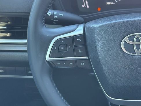 Used 2024 Toyota Grand Highlander XLE image 19