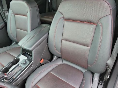 Used 2025 Chevrolet Blazer RS FWD image 11