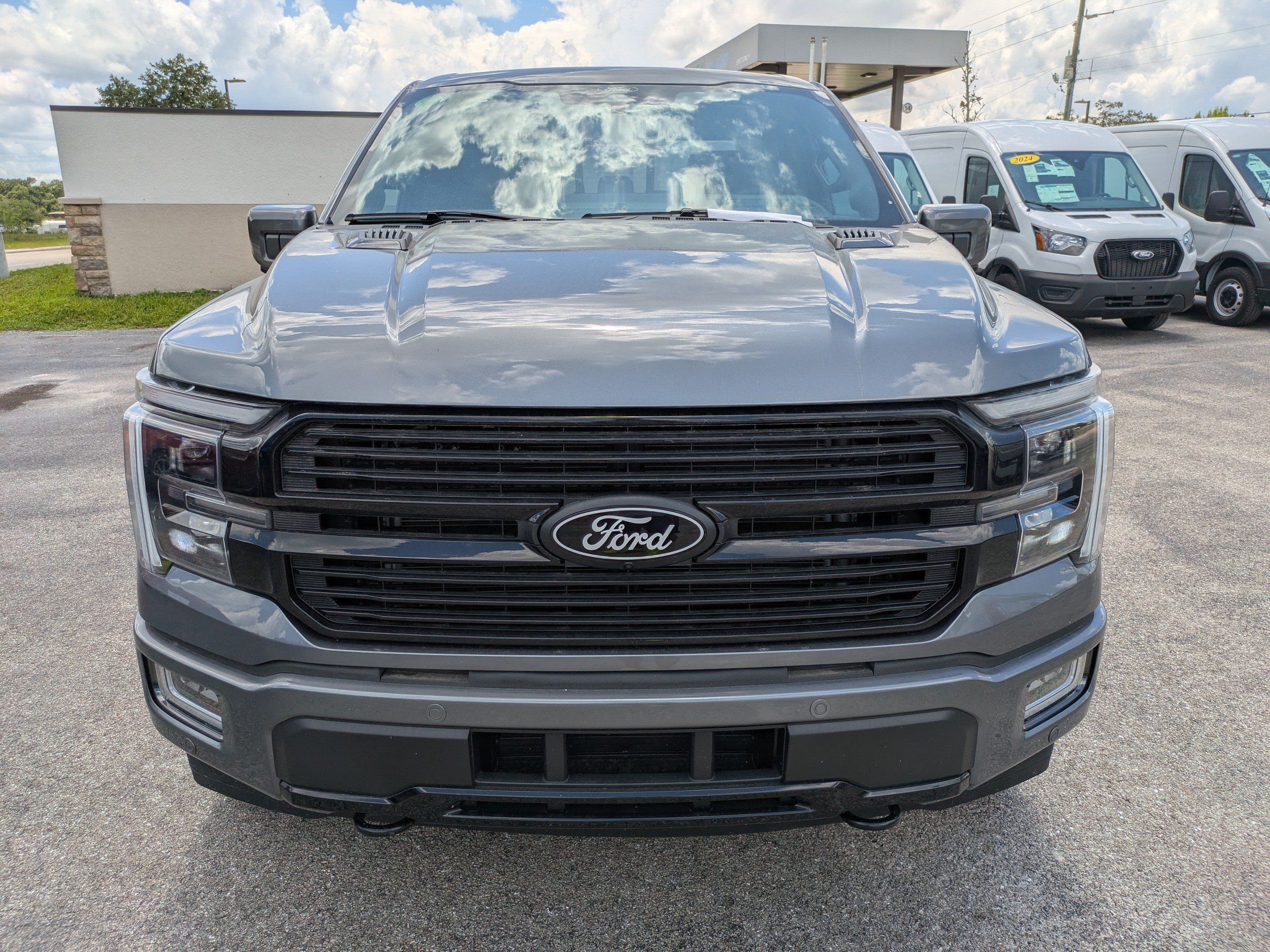 Used 2024 Ford F150 Platinum w/ Equipment Group 702A High AWD/4WD image 8