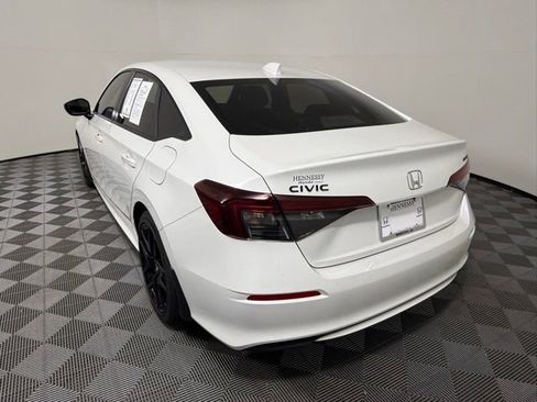 Used 2026 Honda Civic Sport image 4