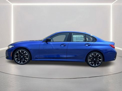 New 2025 BMW 330i Sedan w/ M Sport Package image 24