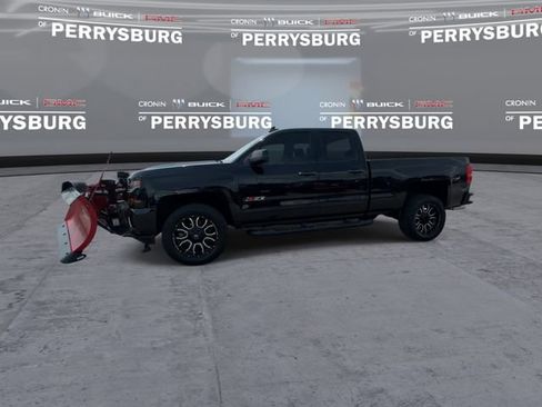 Used 2016 Chevrolet Silverado 1500 LT w/ Midnight Edition AWD/4WD image 6