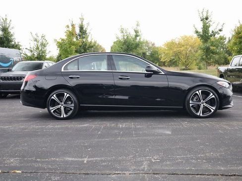 Used 2024 Mercedes-Benz C 300 4MATIC Sedan image 3