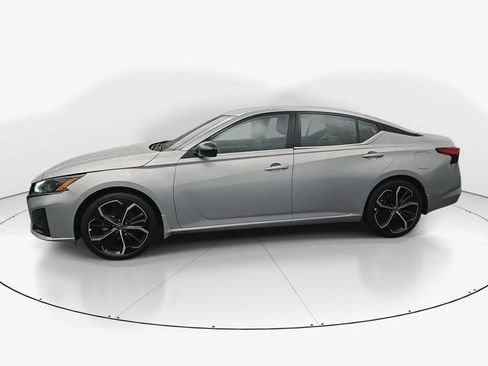 Used 2023 Nissan Altima 2.5 SR image 6