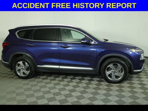 Used 2022 Hyundai Santa Fe SEL w/ Convenience Package FWD image 2