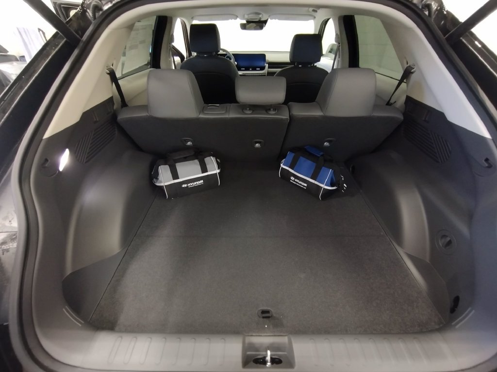 New 2026 Hyundai Ioniq 5 SEL AWD/4WD image 15
