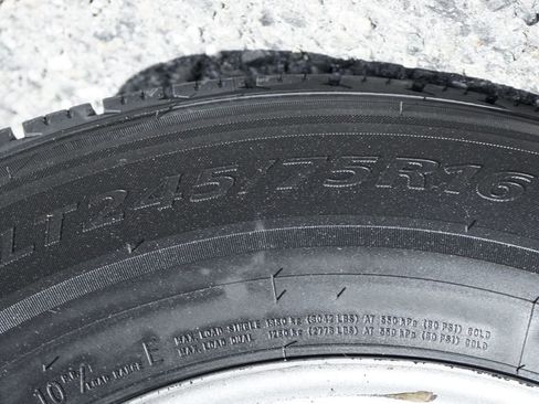 Used 2019 Mercedes-Benz Sprinter 170 Cargo image 37