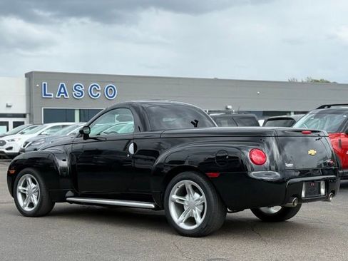 Used 2003 Chevrolet SSR w/ Preferred Equipment Group RWD image 37