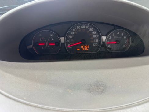 Used 2004 Saturn ION Level 2 w/ Power Pkg FWD image 28
