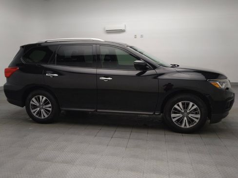 Used 2020 Nissan Pathfinder SL FWD image 11