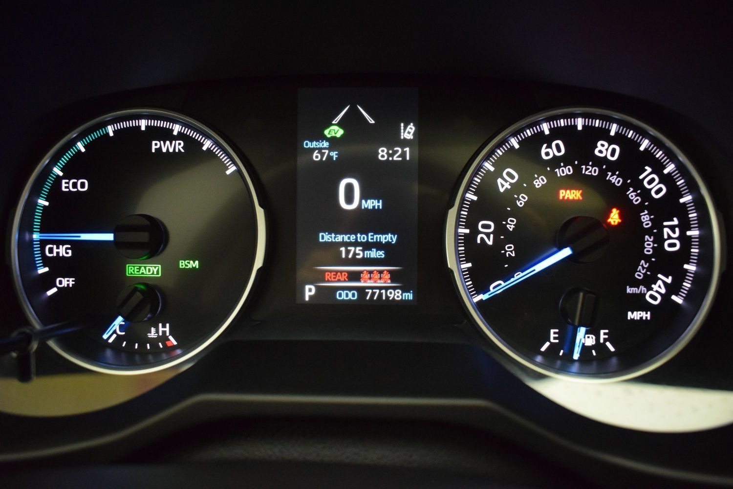Used 2021 Toyota RAV4 XLE Premium AWD/4WD image 17
