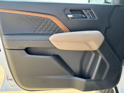 New 2026 GMC Canyon Denali AWD/4WD image 18