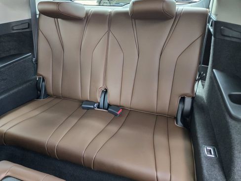 Used 2025 Acura MDX FWD w/ Technology Package image 17
