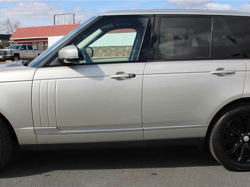 Used 2014 Land Rover Range Rover HSE AWD/4WD image 2
